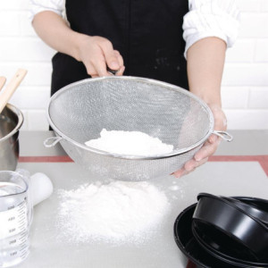 Profesionalno sito za cjedilo Vogue 240mm: čvrstoća i svestranost