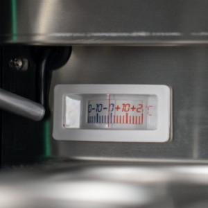 Hladnjak Vitrina GN 1/1 - TEFCOLD: Svježina i Učinkovitost