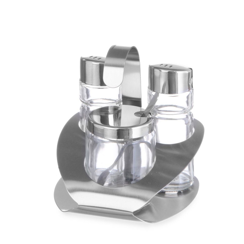 Posuda začinjena solju, paprom i senfom