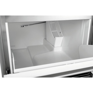 Profesionalni aparat za led Bartscher Q 26: učinkovita proizvodnja i elegantan dizajn.