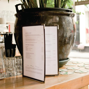 Zaštitni omot za jelovnik Crystal A4 dvostruki - pakiranje od 3 - Securit - Fourniresto