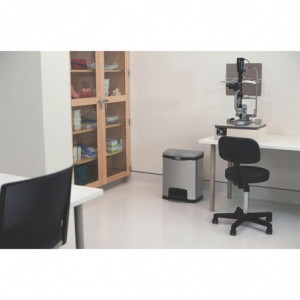 Koš za smeće s pedalom Slim Jim od nehrđajućeg čelika - 30L - Rubbermaid