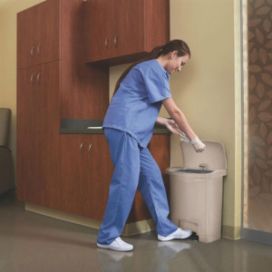 Koš za smeće s pedalom Slim Jim Beige - 30L - Rubbermaid